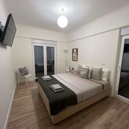 Modern Double Room With Private Balcony 몬티오 외부 사진