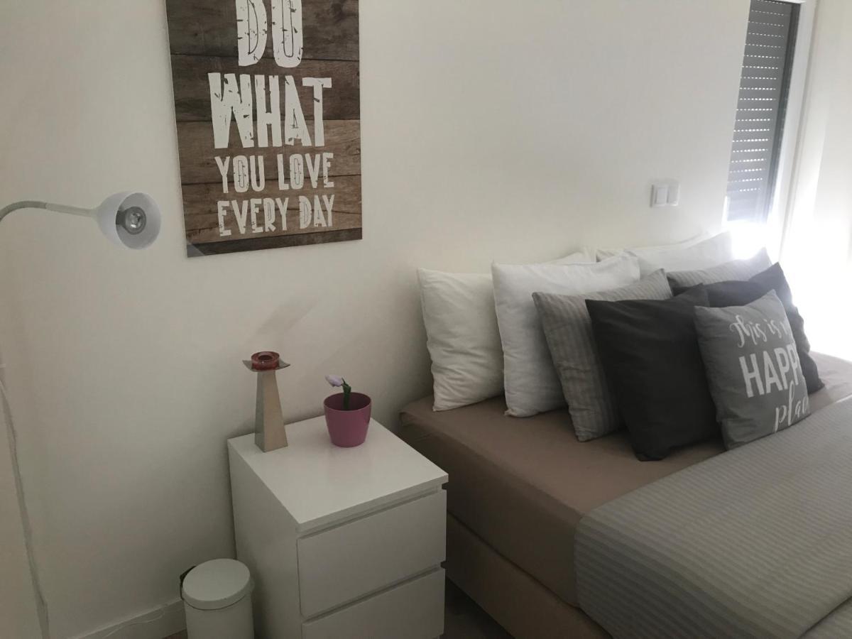 Modern Double Room With Private Balcony 몬티오 외부 사진