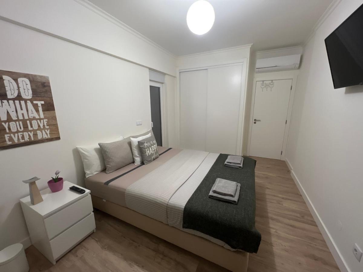 Modern Double Room With Private Balcony 몬티오 외부 사진
