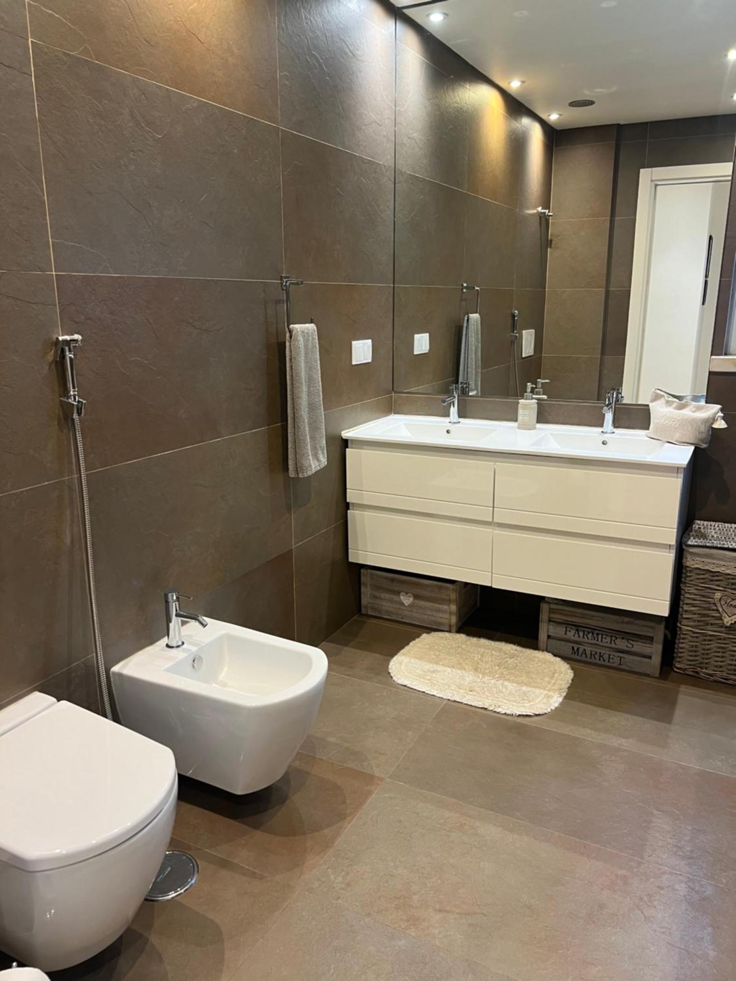 Modern Double Room With Private Balcony 몬티오 외부 사진